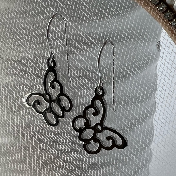 BUTTERFLY Earrings Stainless Steel - Picture 1 of 11